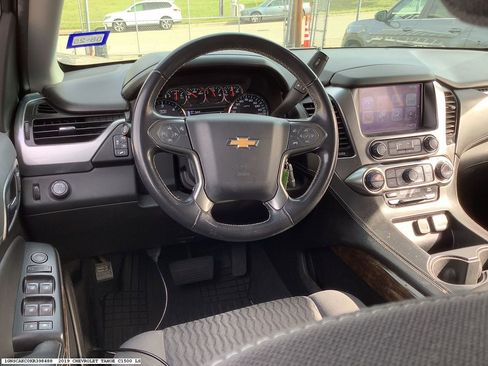 Used 2019 Chevrolet Tahoe LS w/ Enhanced Driver Alert Package image 10