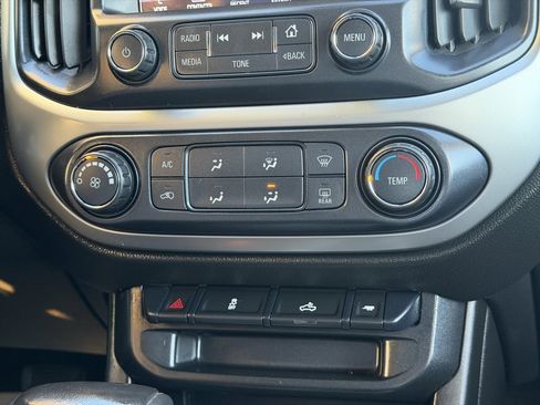 Used 2017 Chevrolet Colorado LT w/ LT Convenience Package image 13