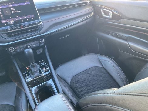 Used 2022 Jeep Compass Trailhawk w/ Trailhawk Convenience Group image 13