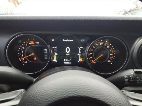 Used 2020 Jeep Wrangler Unlimited Sport S w/ Sun And Sound Package image 15