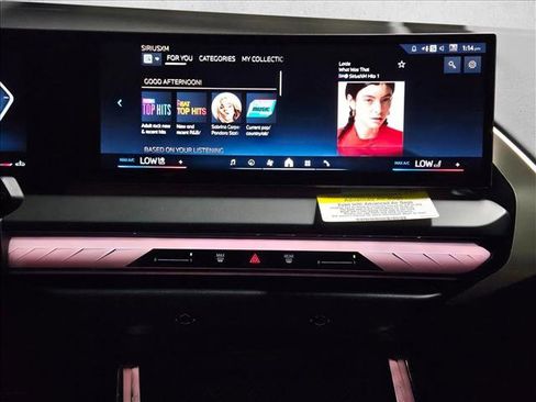 Used 2025 BMW X3 xDrive30i w/ Premium Package image 11