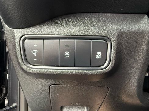 Used 2022 Kia Soul LX FWD image 23