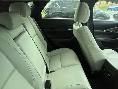 Used 2025 MAZDA CX-30 AWD 2.5 S w/ Premium Package image 19