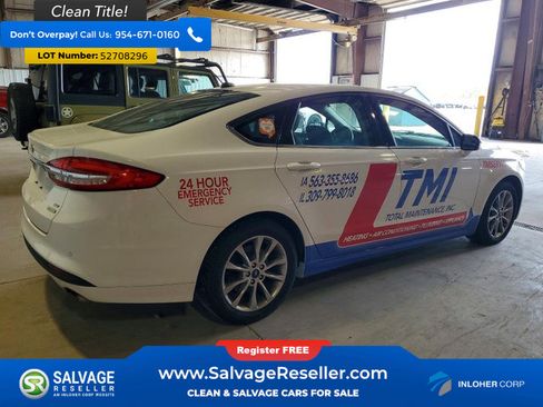 Used 2017 Ford Fusion SE w/ Fusion SE Technology Package FWD image 4