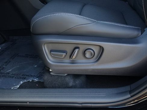 New 2026 Toyota C-HR AWD/4WD image 8