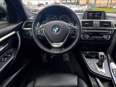 Used 2018 BMW 330i Sedan RWD image 7
