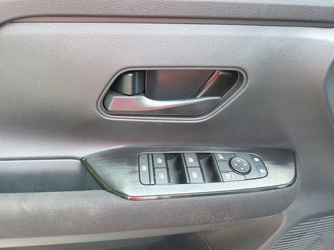 Used 2026 Nissan Kicks S FWD image 18
