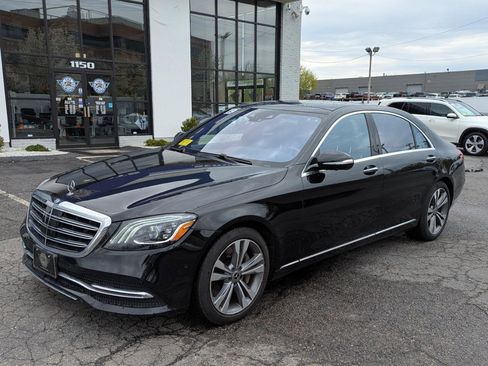 Used 2019 Mercedes-Benz S 450 4MATIC Sedan image 2