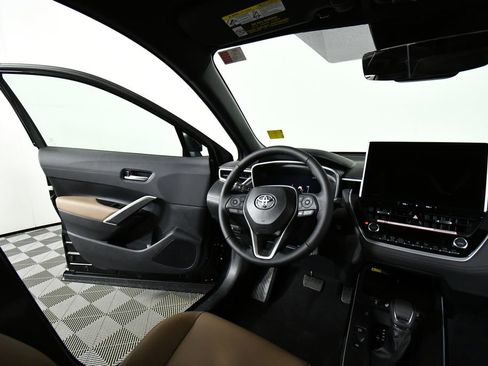 New 2026 Toyota Corolla Cross XLE image 19