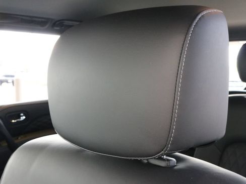 Certified 2023 INFINITI QX80 Sensory w/ Cargo Package AWD/4WD image 28