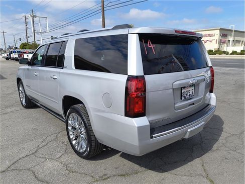 Used 2015 Chevrolet Suburban LTZ image 17