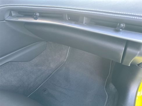 Used 2023 Chevrolet Corvette Stingray image 33