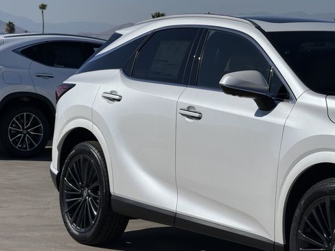New 2026 Lexus RX 350 FWD image 5