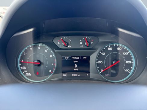 Used 2022 Chevrolet Malibu LT FWD image 12