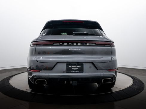 Certified 2026 Porsche Cayenne image 6
