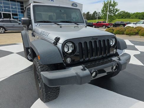 Used 2017 Jeep Wrangler Sport image 13