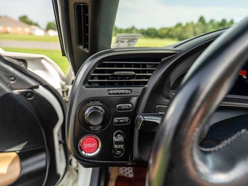 Used 2004 Honda S2000 image 70