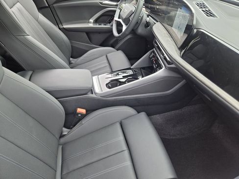 Certified 2025 Audi Q5 Premium Plus AWD/4WD image 18