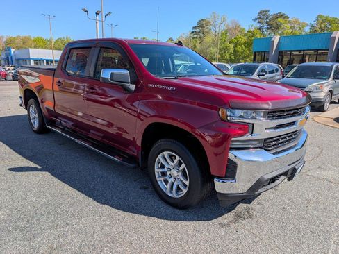 Used 2019 Chevrolet Silverado 1500 LT w/ All-Star Edition image 13