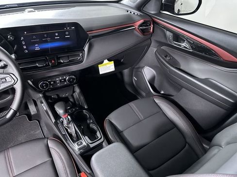 New 2026 Chevrolet TrailBlazer RS w/ Convenience Package AWD/4WD image 35
