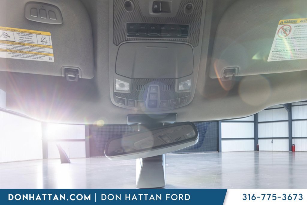 Used 2019 Ford F350 Lariat w/ Lariat Ultimate Package AWD/4WD image 14