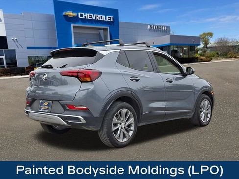 Used 2022 Buick Encore GX Essence w/ Experience Buick Package FWD image 27