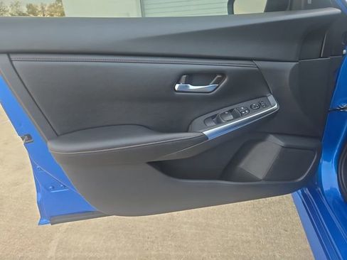 Used 2023 Nissan Sentra SR image 4