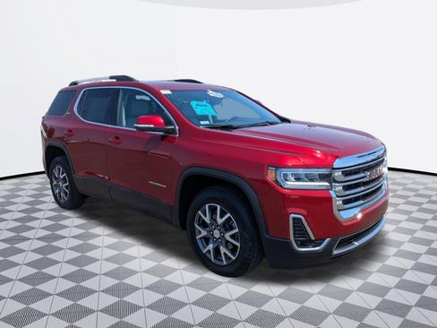 Used 2023 GMC Acadia SLT w/ Preferred Package AWD/4WD image 3