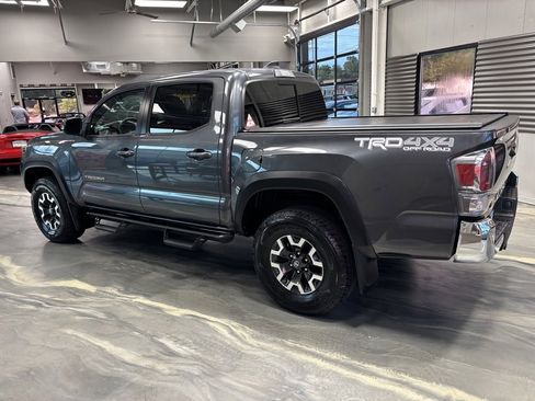 Used 2021 Toyota Tacoma TRD Off-Road image 36