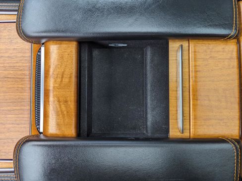 Used 2022 Jeep Grand Wagoneer Series III w/ Rear Seat Video Group 1 image 31