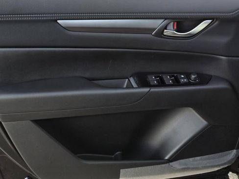 New 2025 MAZDA CX-5 AWD 2.5 S w/ Preferred Package image 16