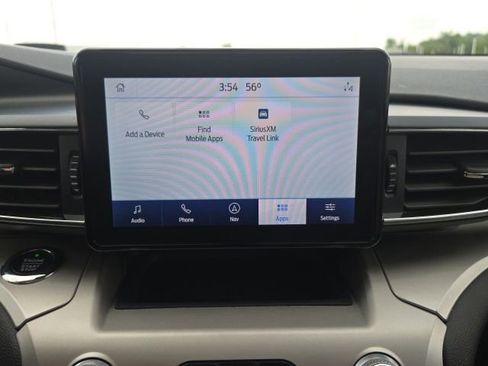 Used 2021 Ford Explorer XLT w/ Equipment Group 202A AWD/4WD image 31