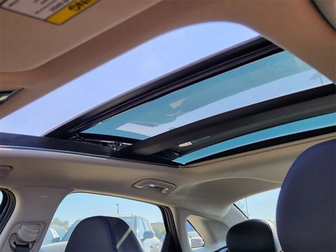 New 2025 Kia K5 EX image 17