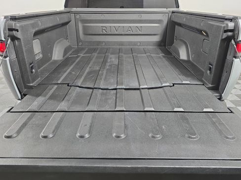 Used 2023 Rivian R1T Adventure AWD/4WD image 15