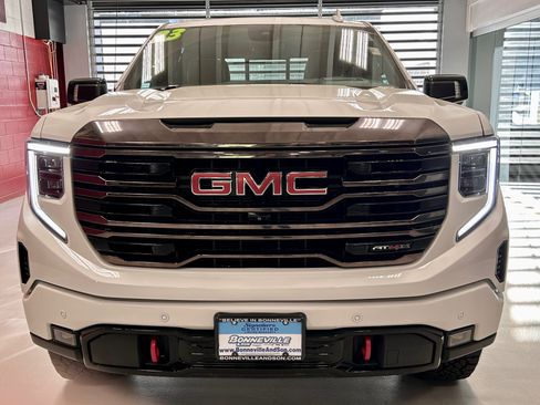Used 2023 GMC Sierra 1500 AT4X AWD/4WD image 12