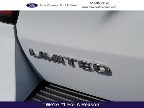 Used 2018 Ford Expedition Limited w/ Driver Assistance Package AWD/4WD image 11