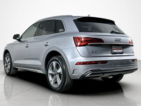 Used 2023 Audi Q5 2.0T Premium Plus w/ Premium Plus Package AWD/4WD image 3