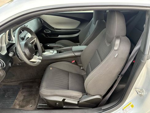Used 2010 Chevrolet Camaro LS image 18
