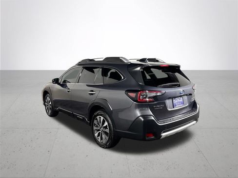 Used 2025 Subaru Outback Touring XT w/ Popular Package #2 AWD/4WD image 9