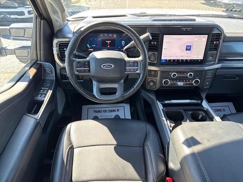 Used 2025 Ford F250 Lariat w/ Lariat Ultimate Package AWD/4WD image 23