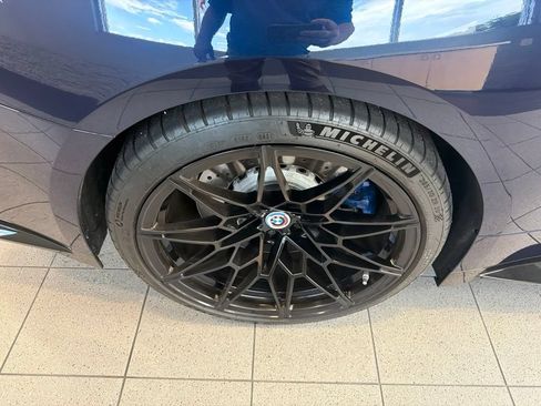 Used 2022 BMW M4 Competition w/ Executive Package RWD image 5
