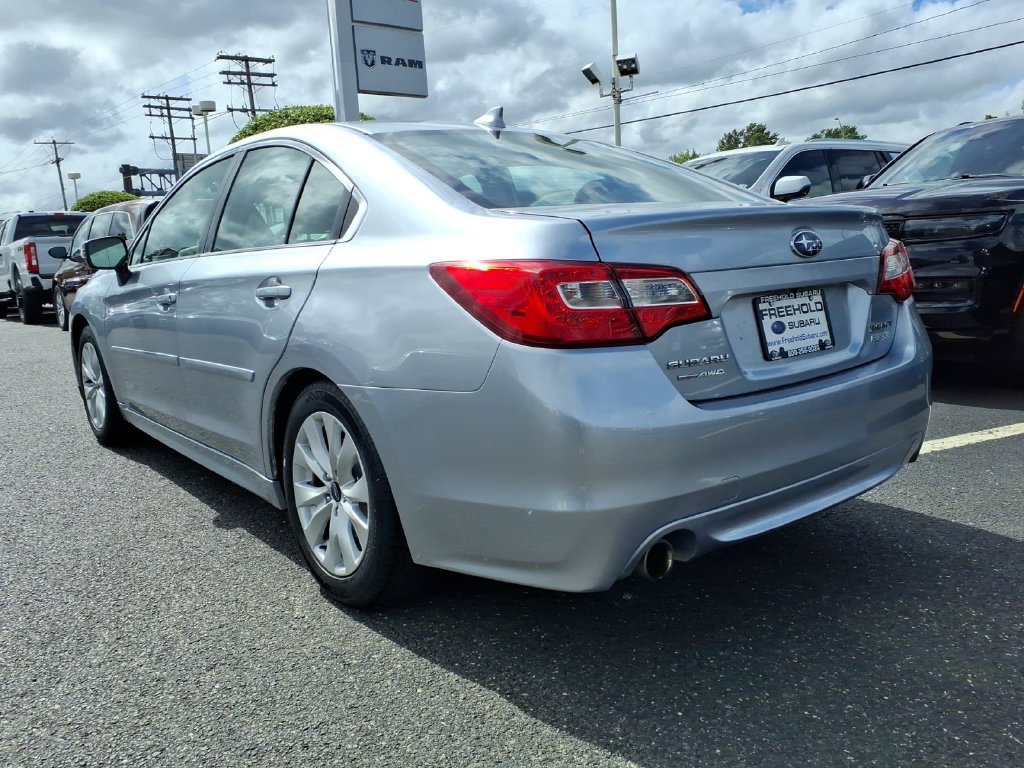 Used 2017 Subaru Legacy 2.5i Premium AWD/4WD image 20