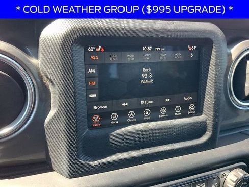 Used 2019 Jeep Wrangler Unlimited Sahara w/ Dual Top Group AWD/4WD image 16