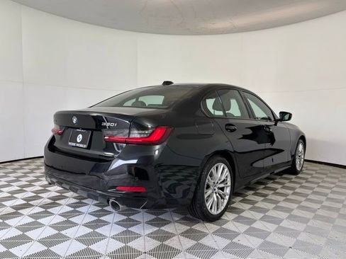 Used 2023 BMW 330i xDrive 330i xDrive w/ Premium Package image 7