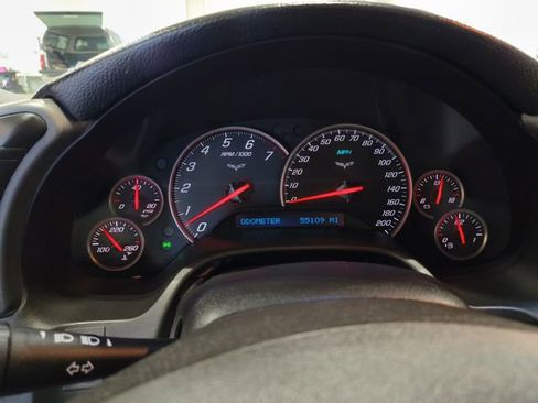 Used 2007 Chevrolet Corvette Convertible w/ Preferred Equipment Group RWD image 12