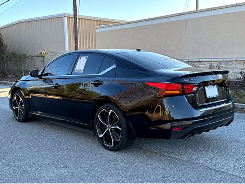 Certified 2023 Nissan Altima 2.5 SR image 28