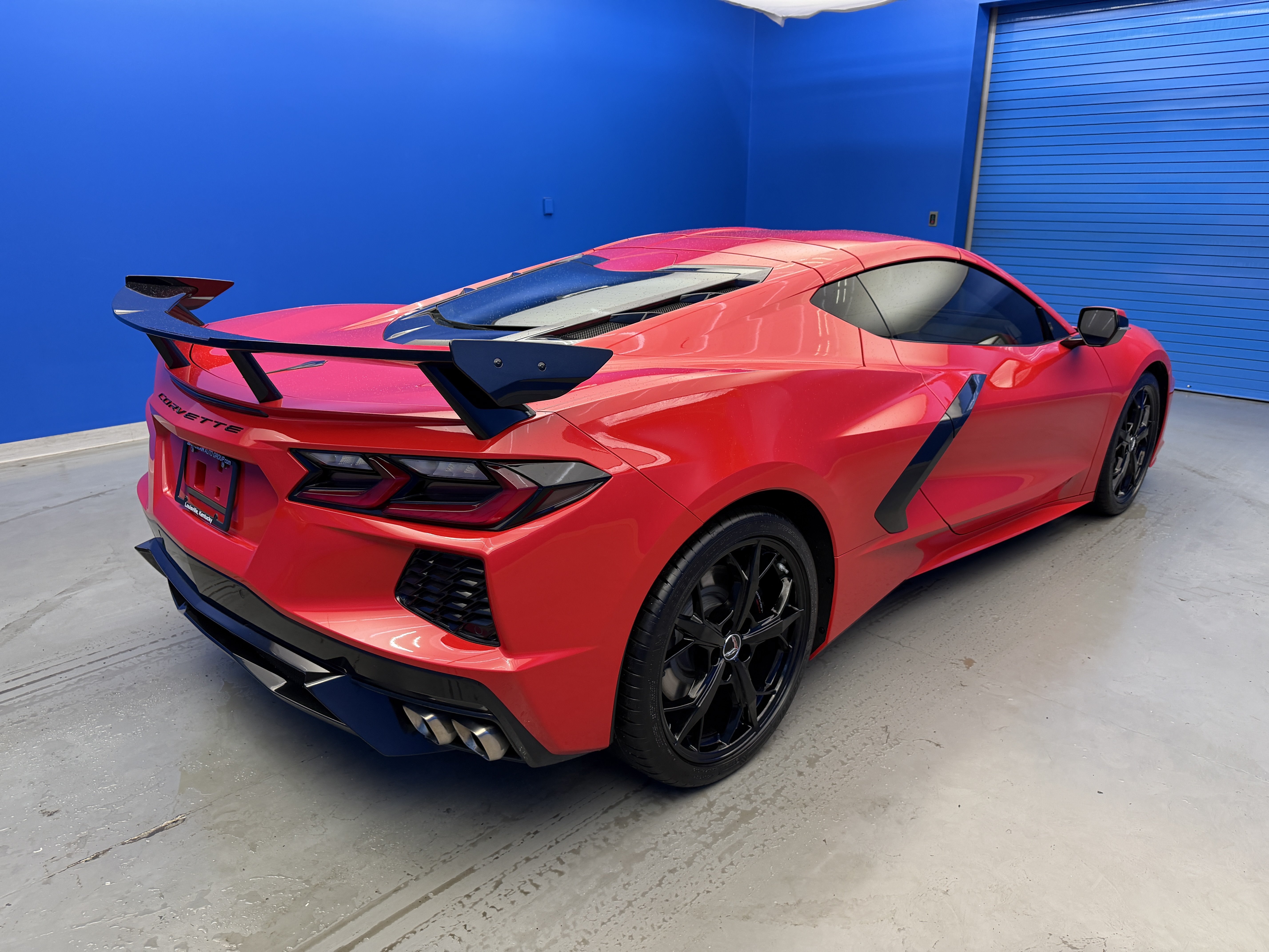 Used 2022 Chevrolet Corvette Stingray Coupe w/ Z51 Performance Package RWD image 7