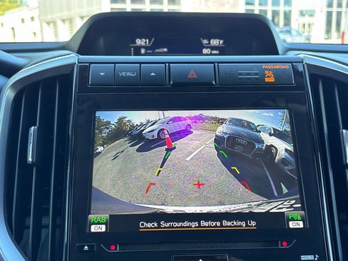 Used 2021 Subaru Ascent Touring image 29