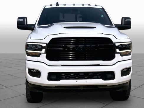 Used 2024 RAM 2500 Laramie w/ Night Edition AWD/4WD image 4