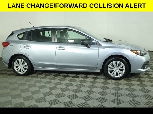 Used 2023 Subaru Impreza 2.0i image 2
